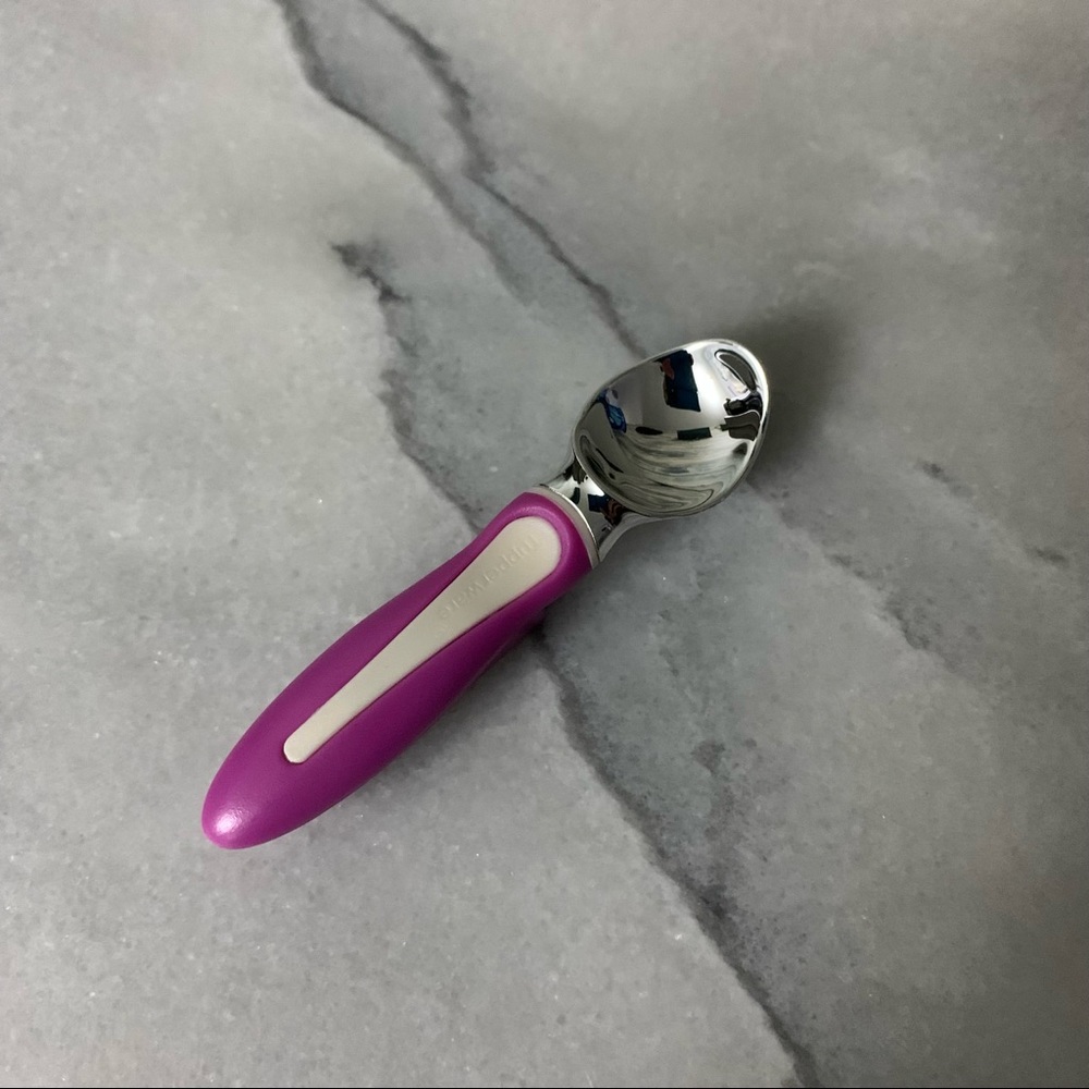 Tupperware mini Ice Cream Scoop Fridge Magnet New Rare